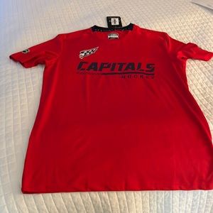 Washington Capitals Hockey Shirt. Size Medium. Athletic Material